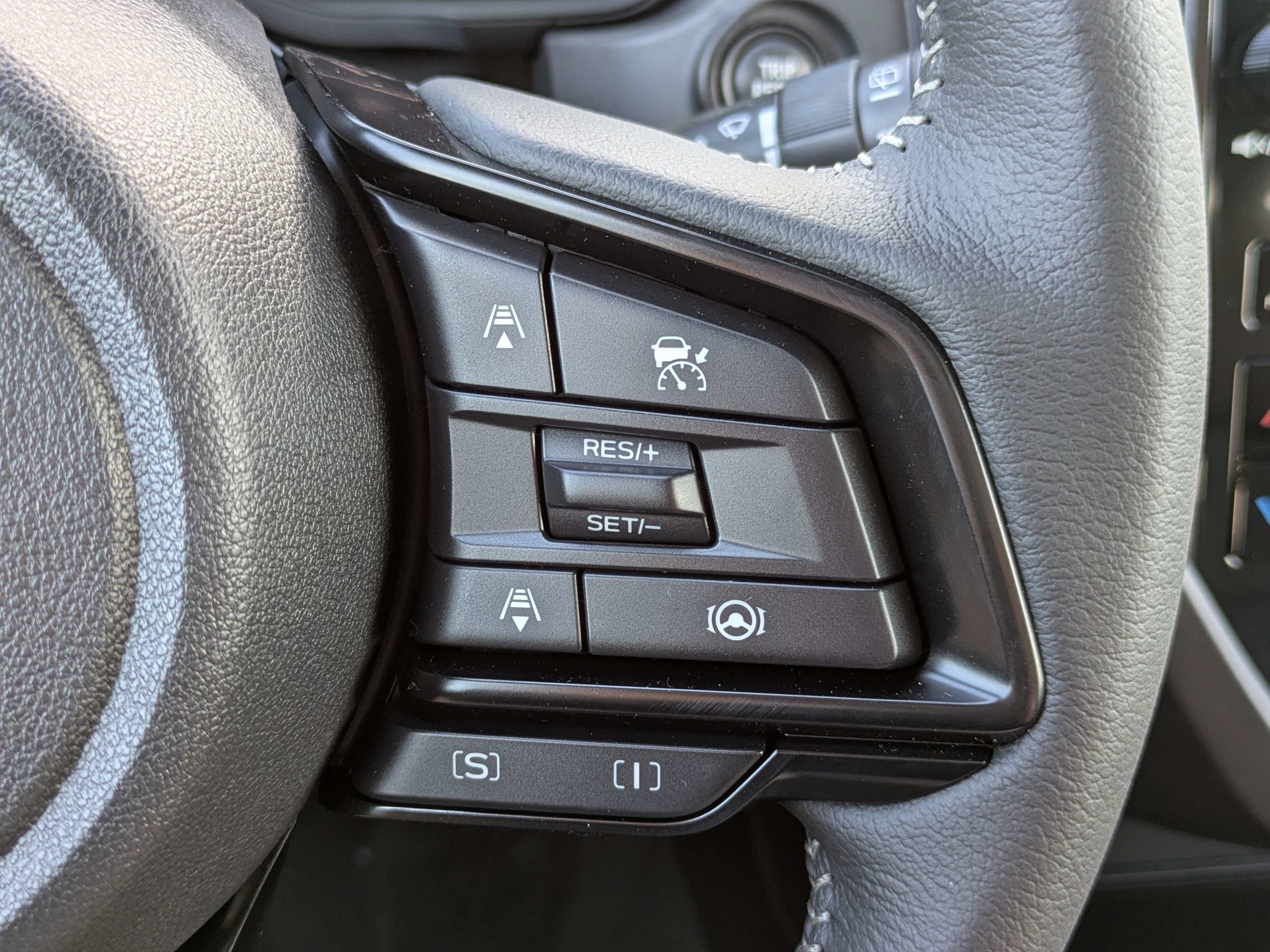 Used 2026 Subaru Forester Premium AWD/4WD image 25
