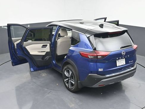 Used 2023 Nissan Rogue SL AWD/4WD image 46