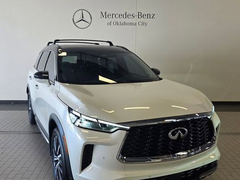 Used 2024 INFINITI QX60 Autograph w/ Cargo Package image 3