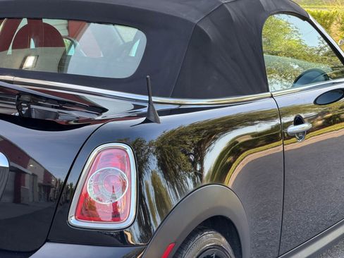 Used 2013 MINI Cooper Roadster FWD image 54