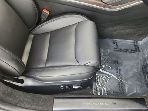 Used 2024 Tesla Model S image 22