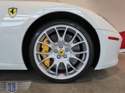 Used 2011 Ferrari 599 GTB Fiorano RWD image 42