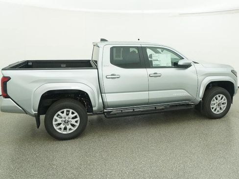 New 2026 Toyota Tacoma SR5 image 29