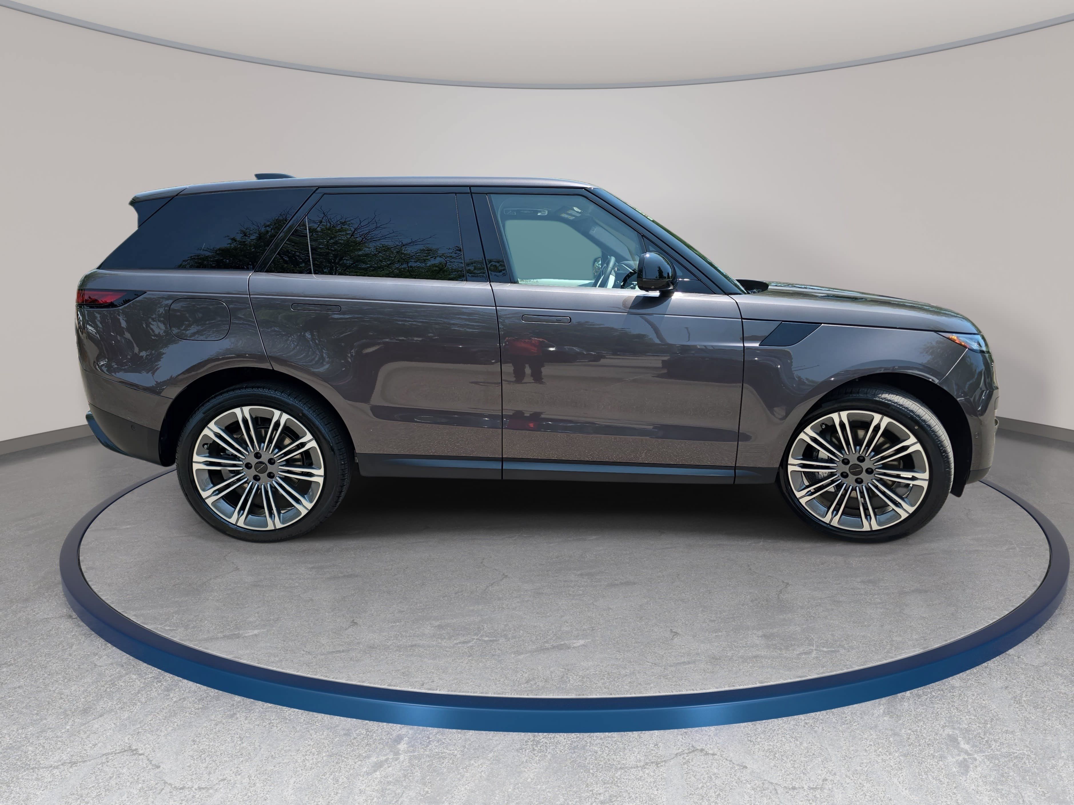 New 2026 Land Rover Range Rover Sport SE AWD/4WD image 4