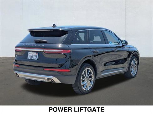Used 2023 Lincoln Corsair FWD w/ Equipment Group 101A image 5