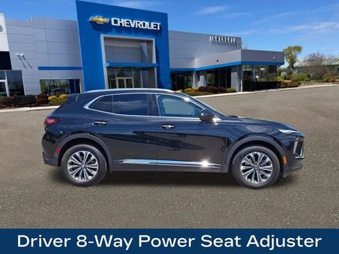 Used 2025 Buick Envision Preferred AWD/4WD image 25