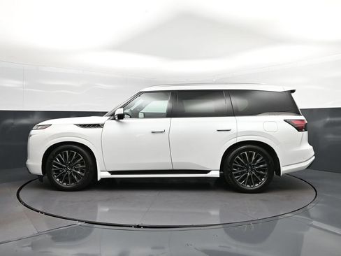 Certified 2026 INFINITI QX80 Autograph w/ Premium Cargo Package AWD/4WD image 4