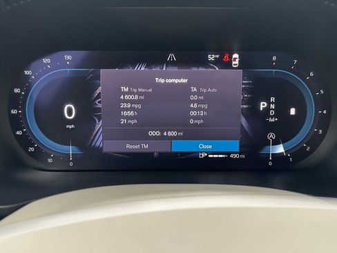 Used 2025 Volvo XC60 B5 Ultra w/ Protection Package Premier image 25