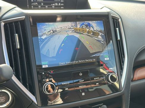 Used 2022 Subaru Forester Touring image 17