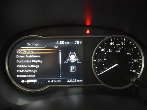 Used 2020 Nissan Kicks SV FWD image 28