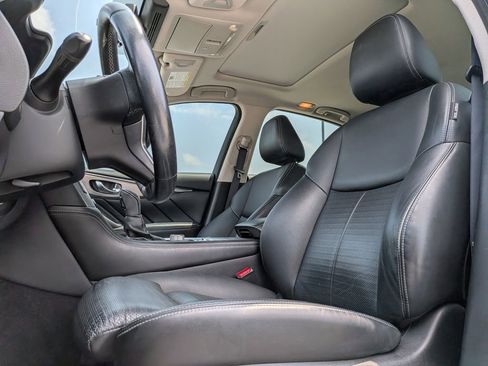 Used 2018 INFINITI Q50 Sport RWD image 13