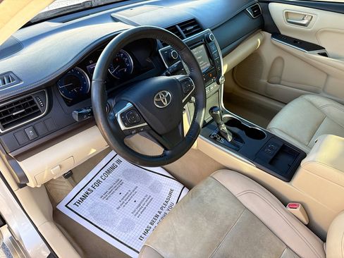 Used 2017 Toyota Camry XLE FWD image 24