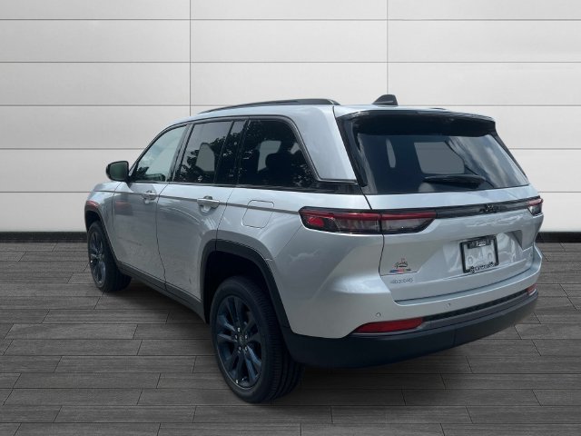 New 2026 Jeep Grand Cherokee Limited AWD/4WD image 5