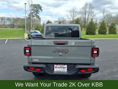Used 2022 Jeep Gladiator Rubicon w/ LED Lighting Group AWD/4WD image 5
