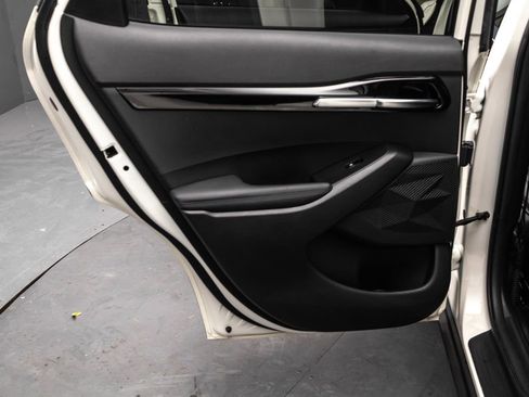 Used 2022 Kia Seltos Nightfall Edition image 27