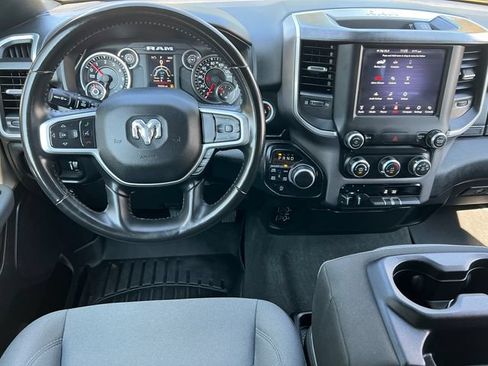 Used 2021 RAM 1500 Big Horn AWD/4WD image 3