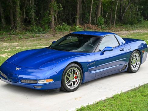 Used 2003 Chevrolet Corvette Z06 w/ Memory Package, 3 Drivers RWD image 62