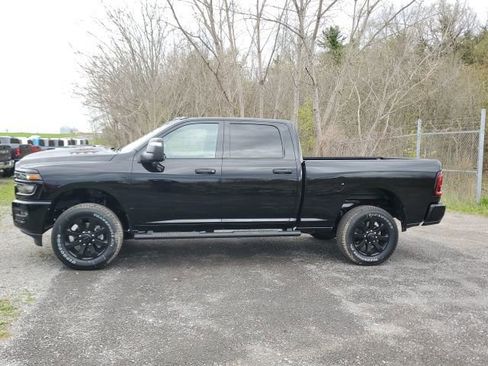 New 2026 RAM 2500 Tradesman AWD/4WD image 2