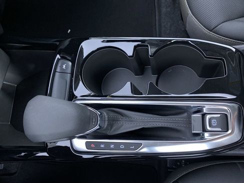 New 2025 Chevrolet Trax ACTIV w/ Driver Confidence Package image 7