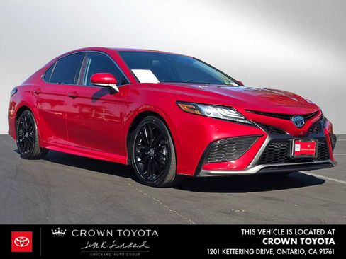 Used 2023 Toyota Camry XSE w/ Navigation Package image 1