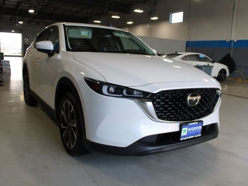 Used 2023 MAZDA CX-5 AWD 2.5 S w/ Premium Package image 4