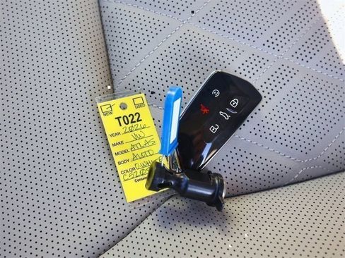 New 2026 Volkswagen Atlas SEL Premium R-Line image 30