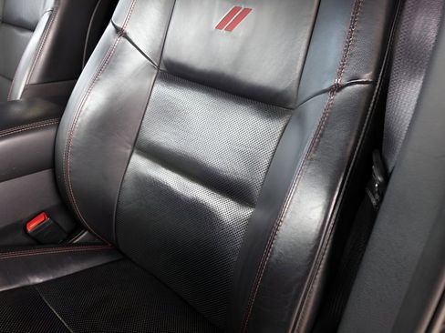 Used 2022 Dodge Durango R/T w/ Blacktop Package AWD/4WD image 48