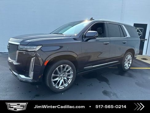 Used 2023 Cadillac Escalade Premium Luxury w/ LPO, Radiant Package AWD/4WD image 6