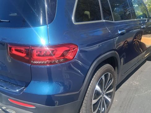 Used 2022 Mercedes-Benz GLB 250 image 5
