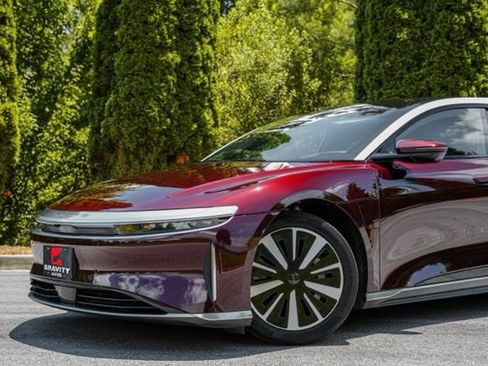 Used 2024 Lucid Air Touring AWD/4WD image 3