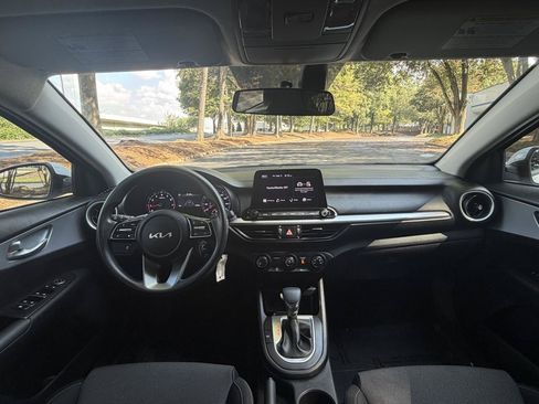Used 2024 Kia Forte LXS FWD image 19