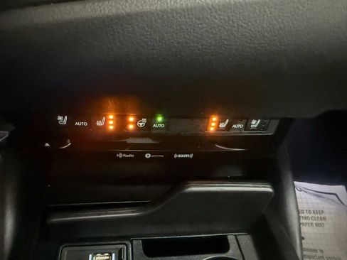 Used 2020 Lexus ES 300h image 35