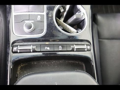 Used 2019 Kia Stinger RWD image 48