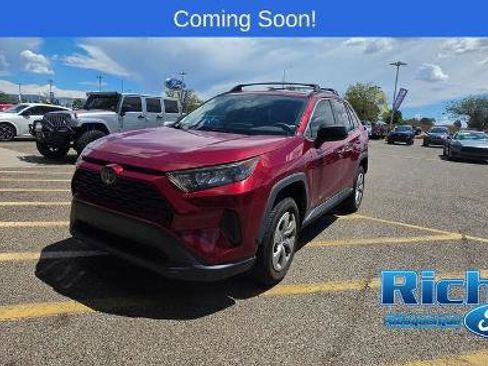 Used 2020 Toyota RAV4 LE w/ Carpet Mat Package FWD image 1