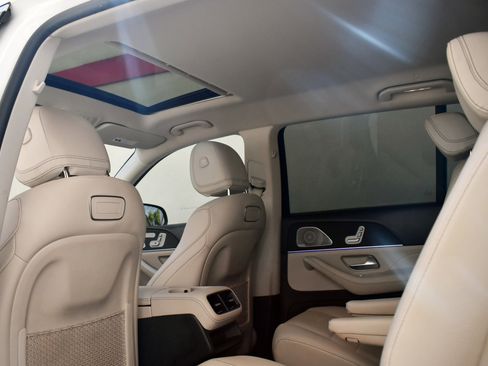 Used 2020 Mercedes-Benz GLS 450 4MATIC image 22