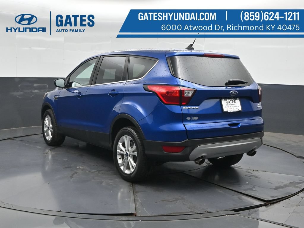 Used 2019 Ford Escape SE AWD/4WD image 8