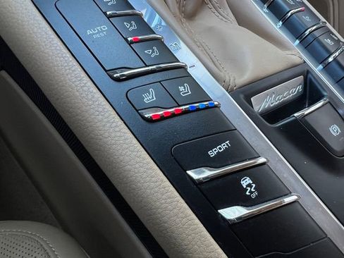 Used 2016 Porsche Macan S image 28