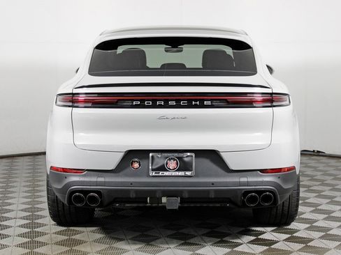 New 2026 Porsche Cayenne Coupe image 6