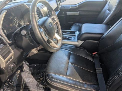 Used 2018 Ford F150 Lariat w/ Equipment Group 502A Luxury image 14