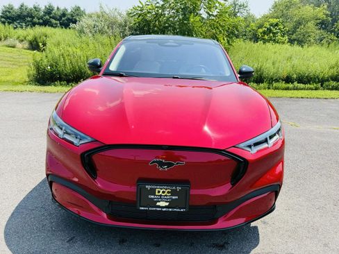 Used 2021 Ford Mustang Mach-E Premium image 9