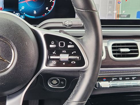 Used 2020 Mercedes-Benz GLE 350 image 29