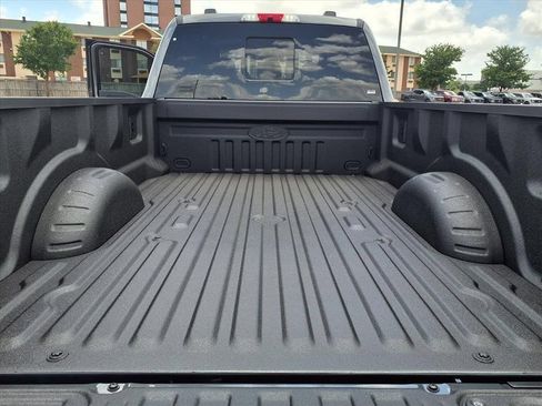 New 2026 Ford F350 Lariat w/ Black Appearance Package AWD/4WD image 24