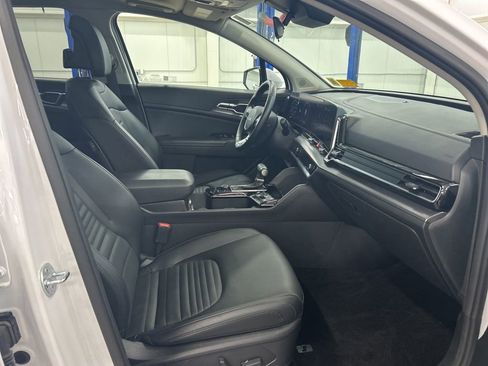 Certified 2024 Kia Sportage SX AWD/4WD image 17