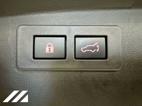 Used 2024 Subaru Outback Premium image 27