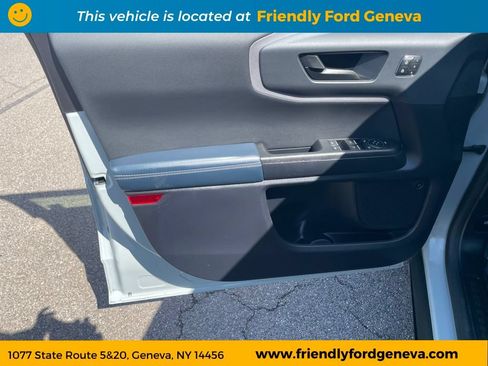Used 2024 Ford Bronco Sport Outer Banks w/ Tech Package AWD/4WD image 12