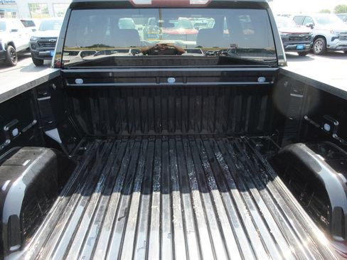 Used 2019 Chevrolet Silverado 1500 LT w/ All-Star Edition AWD/4WD image 12
