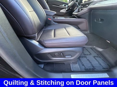 Certified 2025 Ford Explorer Platinum w/ Ultimate Package AWD/4WD image 26