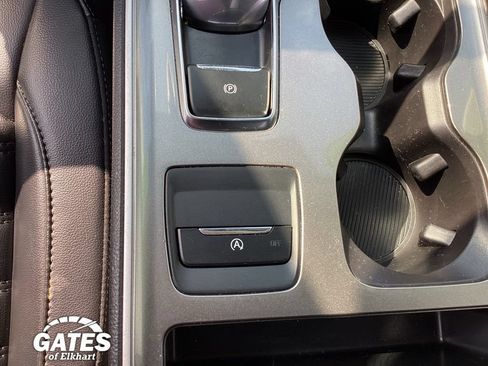 Used 2023 Ford Edge SEL AWD/4WD image 30
