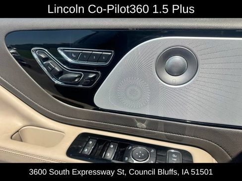 Used 2023 Lincoln Aviator Reserve w/ Equipment Group 201A RWD image 13