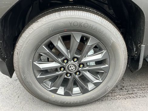 New 2026 Toyota Land Cruiser w/ Premium Package image 25